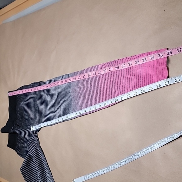 Marika Size M Gray to Pink Ombre Leggings / Yoga / Athletic Pants, Exc Used Cond - Picture 5 of 11